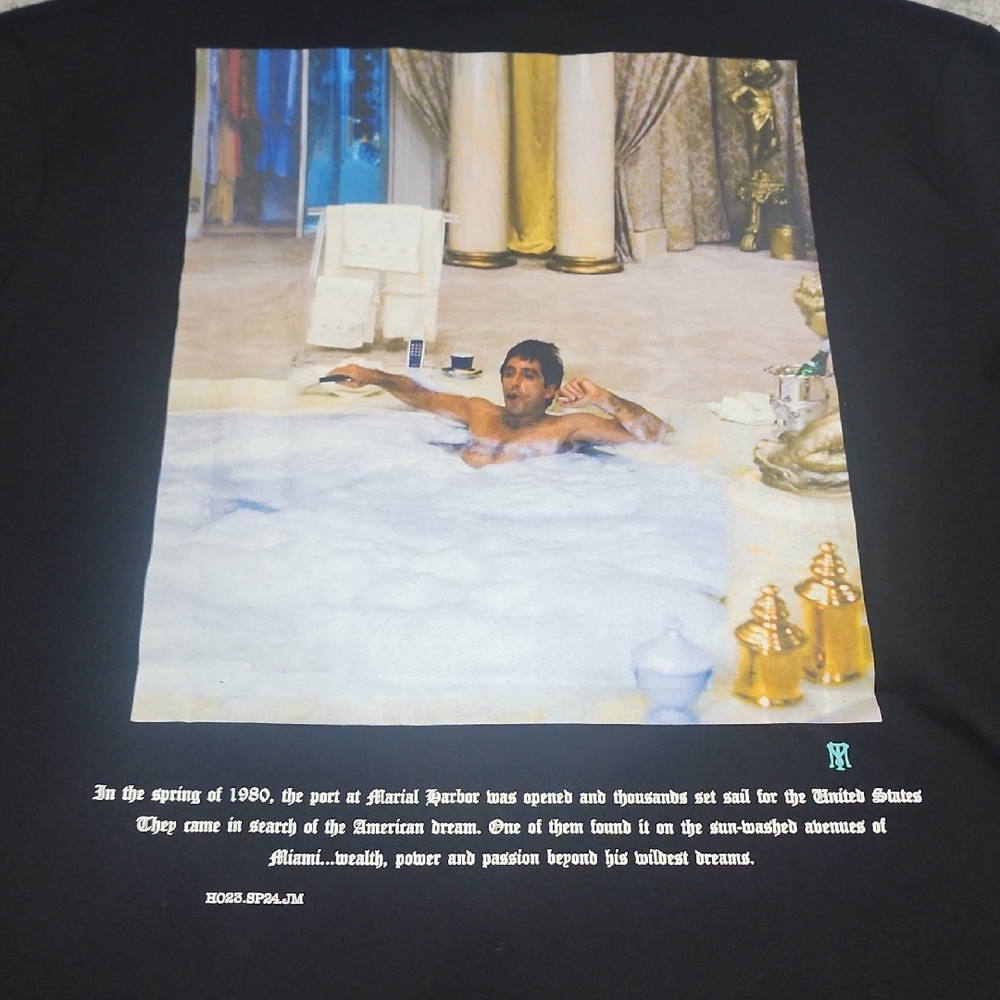 Scarface Shoe Palace NWOT T-Shirt Size Large